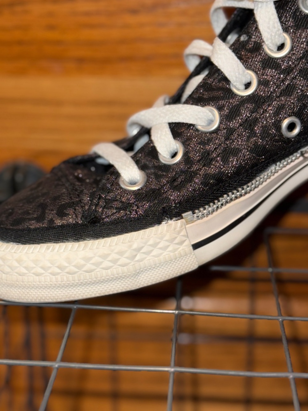 Converse All-Star Chucks Sparkle Leopard-Print Low-Top Sneakers (W8/M6) - Picture 12 of 15